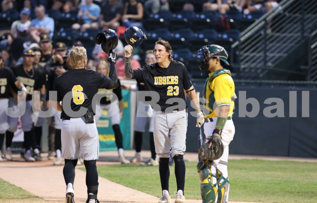 Preston Godfrey puts Central ahead 4-3 with home run in JUCO second round game Tuesday night.