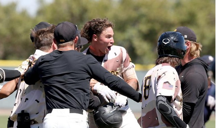 Lou Albrecht singles in winning run in the first game of DH against Paradise Valley for 2-1 win-Photo Oscar Perez Pinal Central