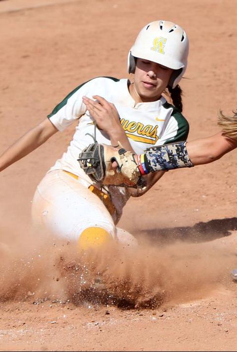 Alliah Rangel scores-Vaqueras sweep South Mountain. Photo-Oscar Perez Pinal Central