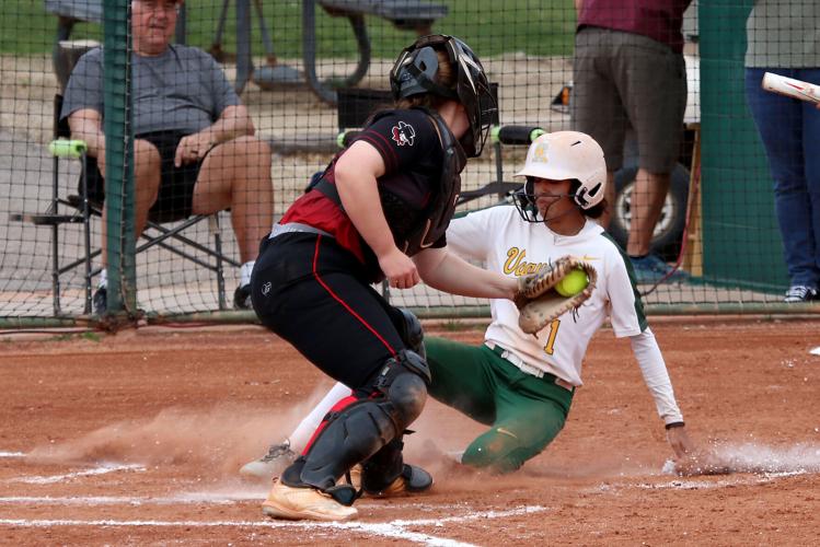Vaqueras grab pair of run-rule wins over Glendale